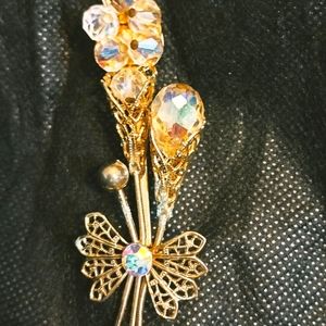 Ladies Brooch